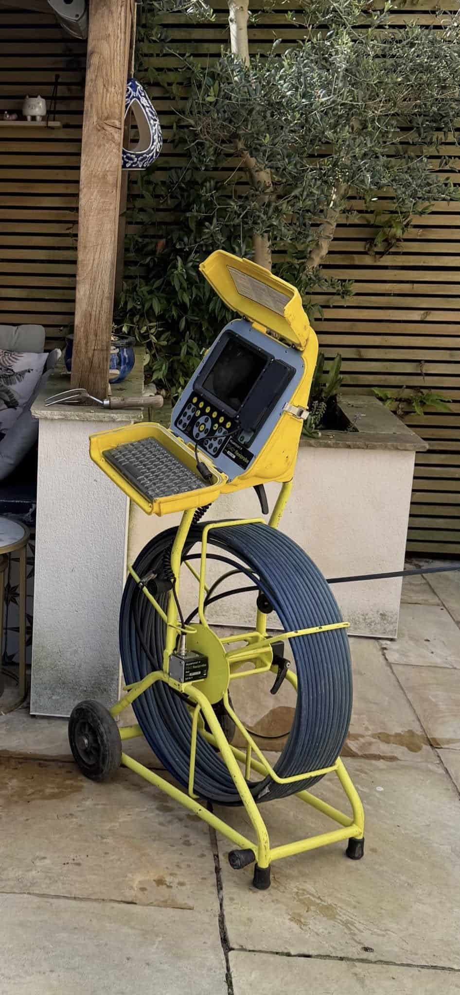 Drainage tool with camera